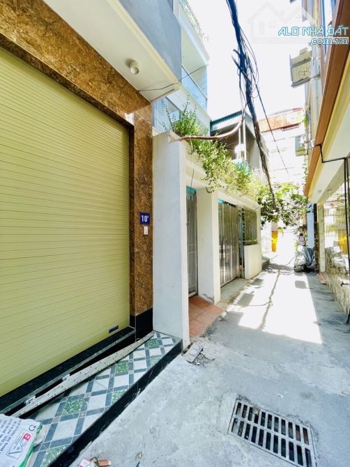 Nhà 6 tầng thang máy 37m² tại Khương Đình - Giá 9.5 tỷ - Cơ hội hiếm có!