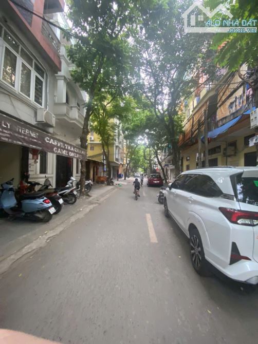 Nhà Chính Chủ 60m² 6 Tầng 8 Ngủ Ba Đình Giá 15.5 Tỷ - Cơ Hội Hiếm Có!