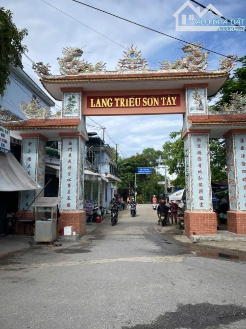 Đất đẹp Triều Sơn Tây 245m² giá 1.95 tỷ - Cơ hội đầu tư hiếm có!