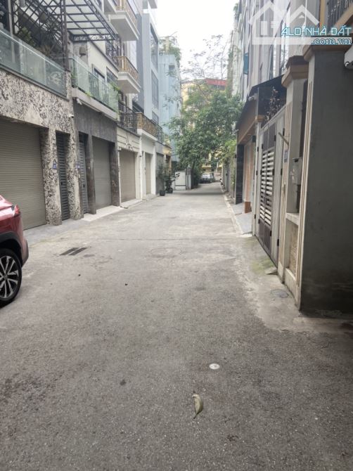 Biệt thự Xuân La Tây Hồ 80m² giá 30 tỷ - Cơ hội vàng không thể bỏ qua!