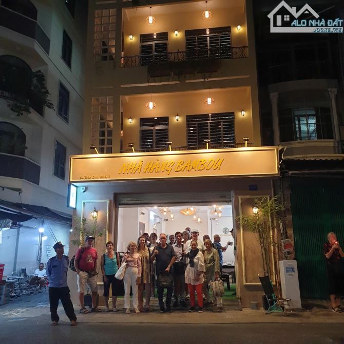 Nhà mặt tiền Trần Đình Xu 105m² giá 80 triệu - Cơ hội phát triển kinh doanh!