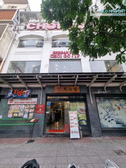 Cho thuê tòa nhà 800m² mặt tiền Hàm Nghi, Quận 1 - Cơ hội hiếm có!