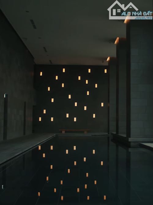 Cho thuê nguyên tòa khách sạn 93 phòng - Quận 1 giá 2.1 tỷ - Cơ hội đầu tư hấp dẫn!