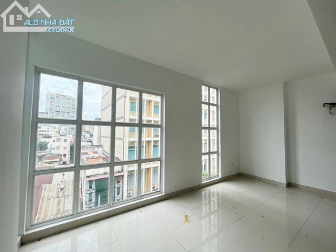 Văn phòng cho thuê 80m² tại Tôn Thất Đạm, Quận 1 - Cơ hội vàng cho doanh nghiệp!