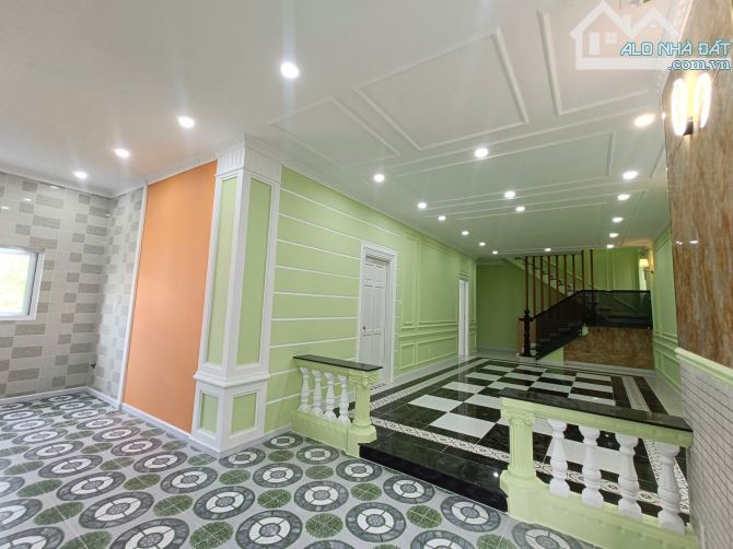 Nhà lầu 116m² cho thuê tại Nguyễn Văn Linh - Cơ hội hiếm có!