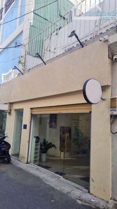 Nhà cho thuê 330m² hẻm ô tô Lê Văn Sỹ, Quận 3 - Cơ hội hiếm có!