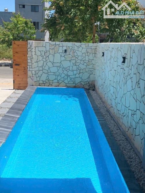 Biệt thự Hồ Bơi 150m² giá 23 triệu - Khu đô thị FPT Đà Nẵng