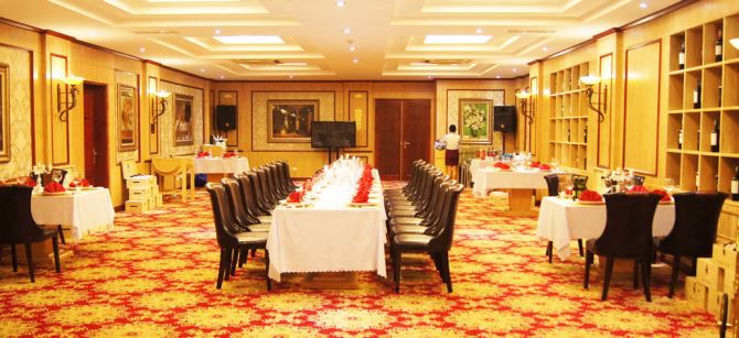 Cho thuê mặt bằng kinh doanh 3000m² đường Lê Hồng Phong - Cơ hội hiếm có!