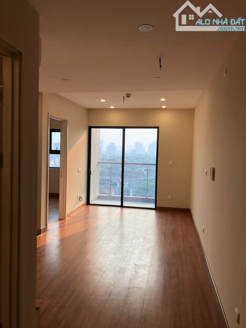 Cho thuê căn hộ GoldSeason 72m² giá 12.5 triệu - Cơ hội không thể bỏ lỡ!