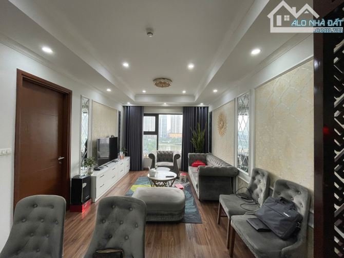 Căn hộ Golden West 96m² giá 16 triệu - Sẵn sàng vào ở ngay!