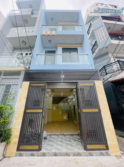 Nhà cho thuê 60m² Lạc Long Quân, Quận 11 - Cơ hội kinh doanh tuyệt vời!