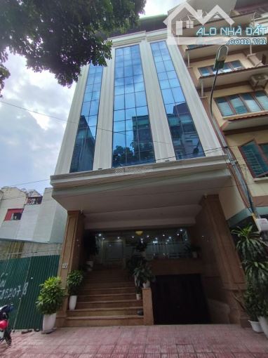 Cho thuê tòa nhà văn phòng 170m² x 6 tầng ở Bắc Từ Liêm - Cơ hội hiếm có!