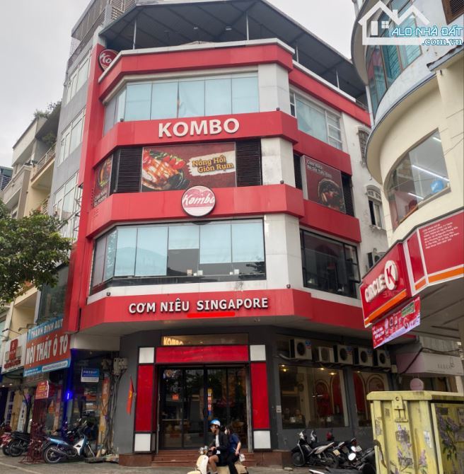 Cho thuê nhà mặt phố Lạc Long Quân 100m² giá 60 triệu - Cơ hội hiếm có!