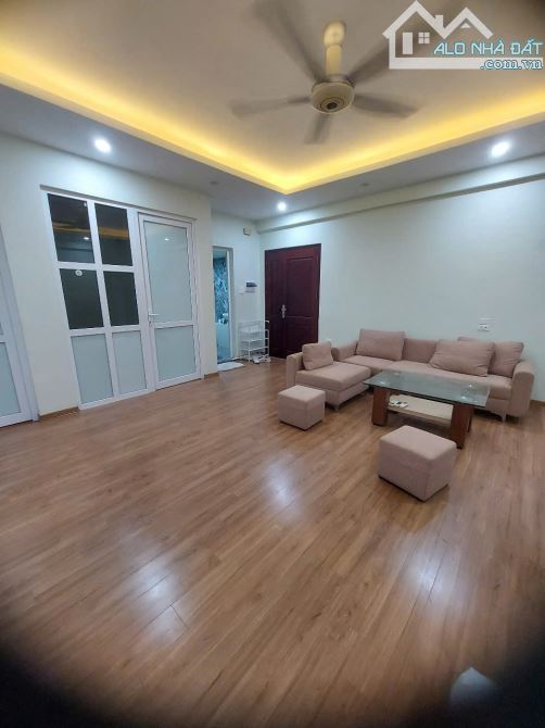 Căn hộ Licogi 13 90m² giá 13 triệu - Sẵn sàng vào ở ngay!