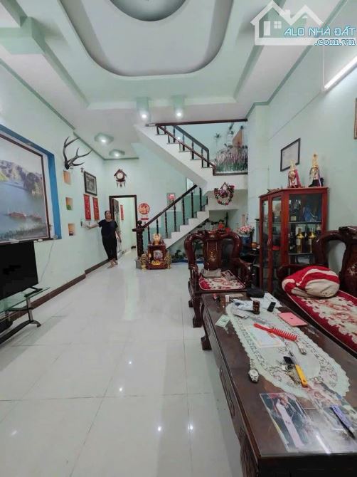 Nhà cho thuê 180m² khu Thới Nhựt 9 triệu - Cơ hội hiếm có!