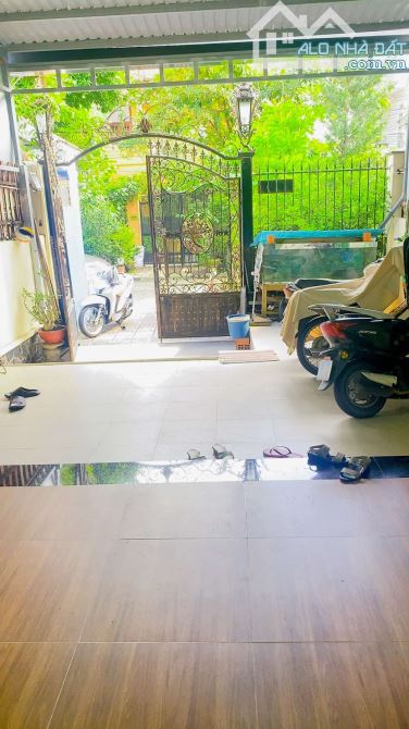 Nhà mặt tiền Bế Văn Đàn 220m² giá 11 triệu - Cơ hội cho thuê lâu dài!