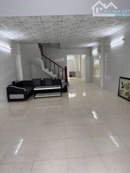 Nhà cho thuê 160m² đường D3 Cái Răng 8 triệu - Cơ hội hiếm có!