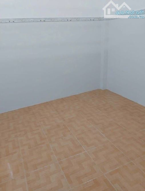 Nhà mặt tiền đường Nguyễn Văn Trỗi 60m² giá 6 triệu - Cơ hội thuê tốt!