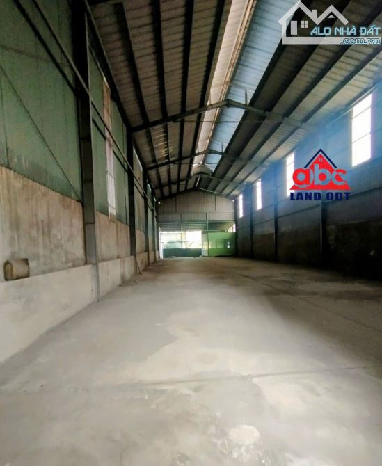Cho thuê xưởng 400m² và khuôn viên đất 1200m² tại Thiện Tân, Vĩnh Cửu - Cơ hội hiếm có!