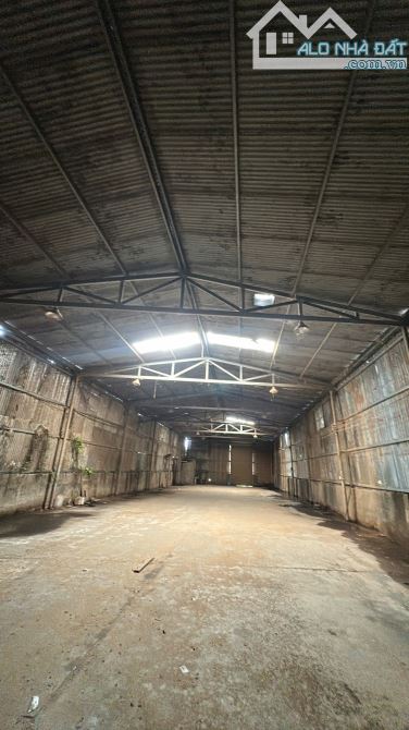 Cho thuê xưởng 500m² giá 15 triệu - Vị trí thuận lợi gần Quốc lộ 1A