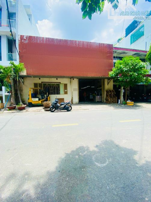 Đất mặt tiền Vườn Lài 350m² giá 43 tỷ - Cơ hội đầu tư tuyệt vời!