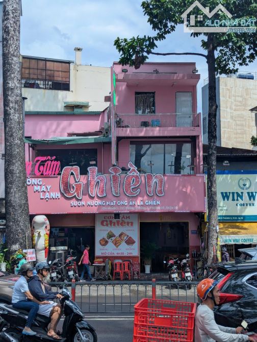 Nhà cho thuê mặt tiền 9x18m tại đường 3/2 quận 10 - Cơ hội kinh doanh tốt!