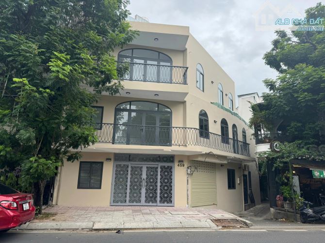 Cho Thuê Nhà GÓC 6.5x15m Mặt Tiền Đường Hoàng Sa Quận 3 - Cơ Hội Kinh Doanh Đỉnh Cao!