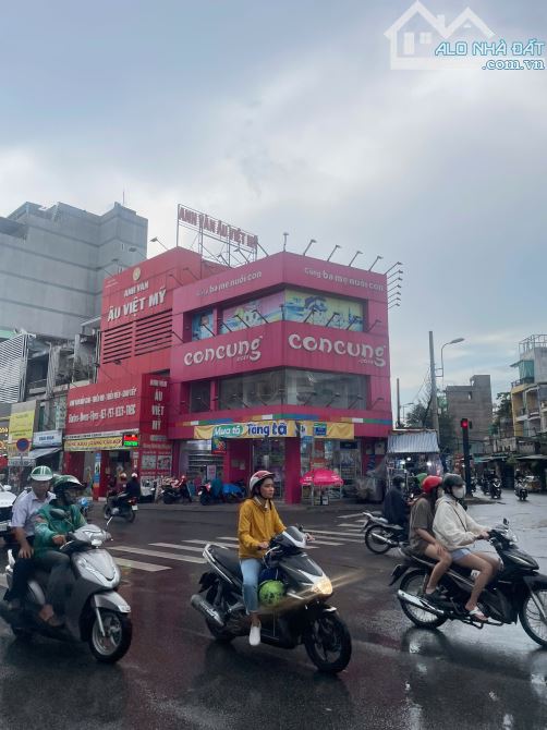 Cho Thuê FrontHouse 97.44m² giá 70 triệu - Vị trí đắc địa 2MT