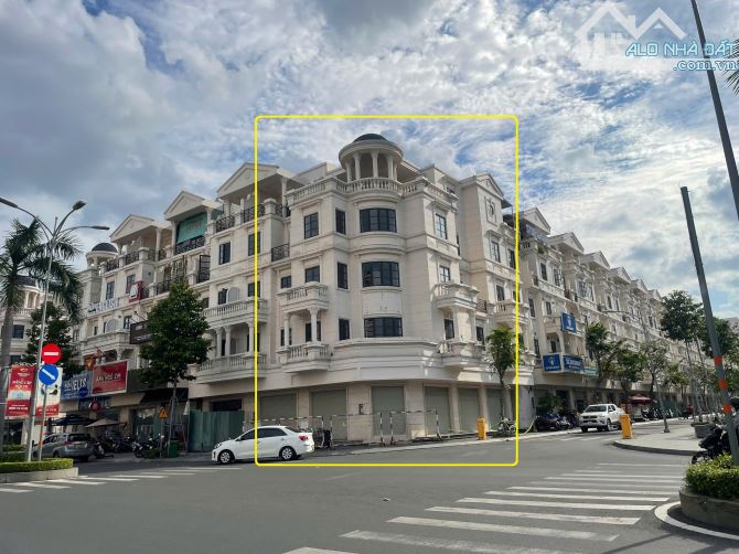 Cho thuê nhà góc 2 mặt tiền 7.5x20m tại Gò Vấp - Cơ hội kinh doanh hiếm có!