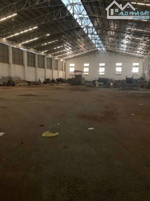 Cho thuê kho xưởng 2.600m² giá 160 triệu - Vị trí đắc địa đường Phạm Hùng
