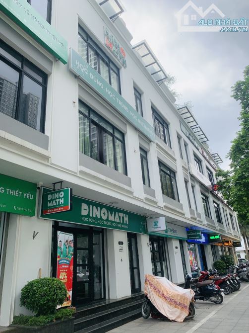 Cho thuê nhà 93m² Vinhome Hàm Nghi - Lô góc, Thang máy, Giá tốt!