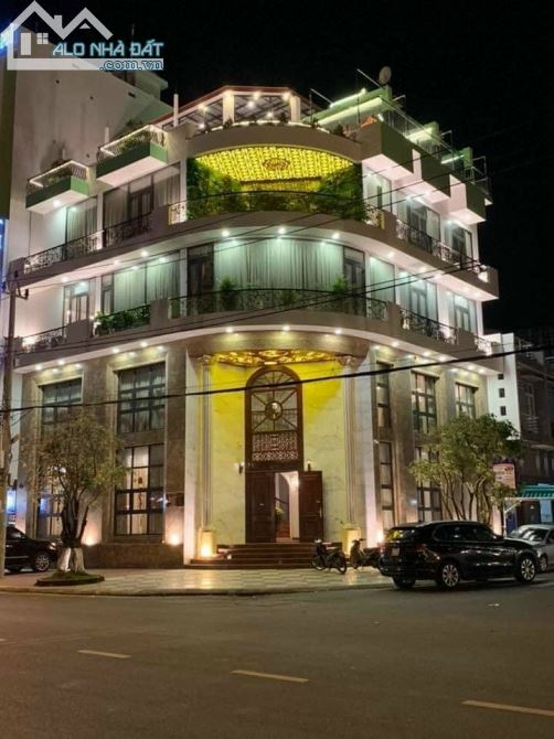 Nhà nguyên căn 220m² mặt tiền Lê Đức Thọ giá 90 triệu - Cơ hội hiếm có!