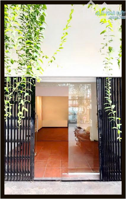 Nhà phố cho thuê 220m² Phú Thọ Quận 11 - Cơ hội kinh doanh hấp dẫn!