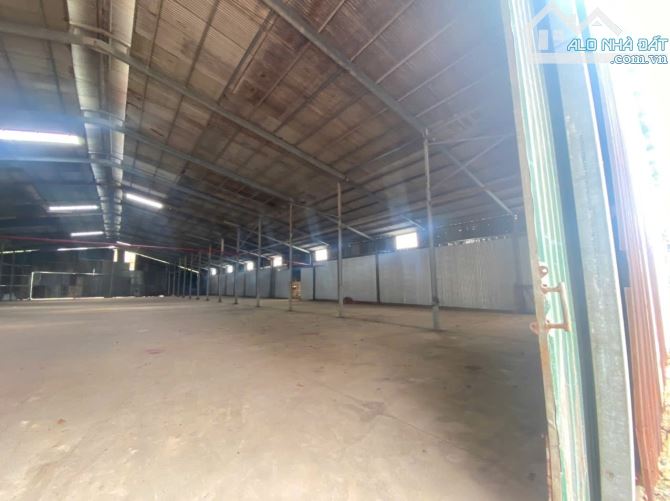 Cho thuê xưởng sản xuất 2500m² tại Tân An - Giá tốt, vị trí đắc địa!