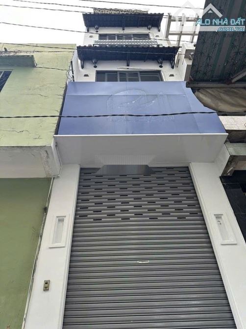 Nhà thuê hẻm kinh doanh Nguyễn Đình Chiểu 30m² giá 18 triệu - Cơ hội hiếm có!