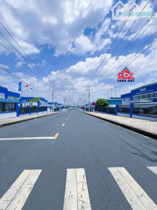 Cho thuê xưởng sản xuất 2500m² tại KCN Nhơn Trạch - Giá tốt, vị trí vàng!