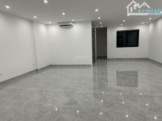 Cho thuê nhà Tôn Thất Thuyết 110m² x 7 tầng - Cơ hội hiếm có!