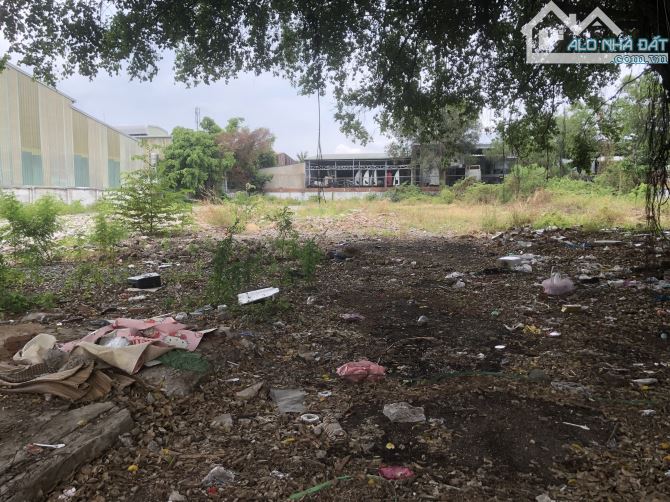 Đất trống cho thuê 2600m² mặt đường QL1A Quận 12 - Cơ hội đầu tư hấp dẫn!