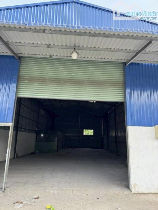 Cho thuê kho xưởng 270m² tại Quận 12 - Cơ hội kinh doanh đa ngành