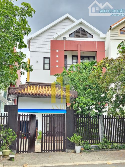 Biệt thự cho thuê mặt tiền Trần Não 250m² giá 75 triệu - Cơ hội hiếm có!