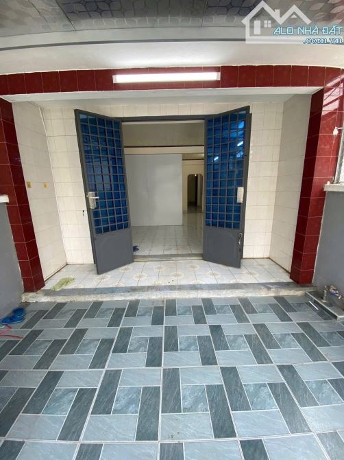 Nhà cho thuê 150m² phường Quang Vinh giá 6.5 triệu - Cơ hội hiếm có!