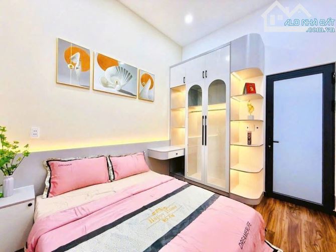 Nhà đẹp 55m² giá 2.25 tỷ Tạ Quang Bửu Q8 - Cơ hội hiếm có!