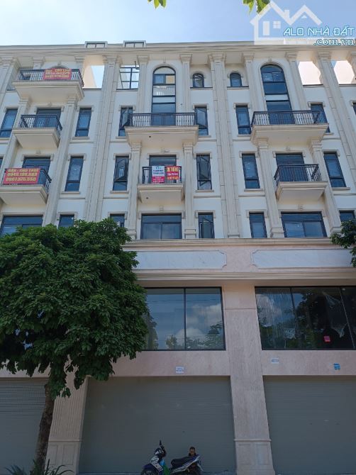 Cho thuê nhà Himlam Vạn Phúc 100m² giá 45 triệu - Căn góc 3 mặt tiền đẹp