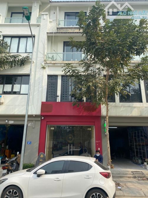 Nhà cho thuê 80m² đường Nguyễn Văn Lộc, Hà Đông - Cơ hội kinh doanh lý tưởng!