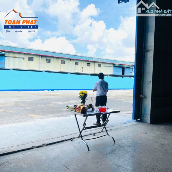Kho cho thuê 1000m² tại Dĩ An - Giải pháp lưu kho tối ưu!