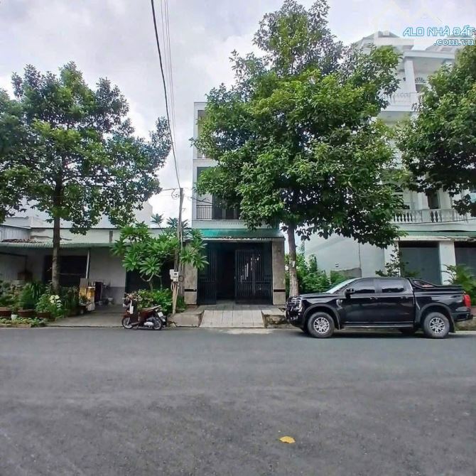 Nhà trệt 2 lầu cho thuê 100m² KDC Hồng Loan Cái Răng - Cơ hội hiếm có!