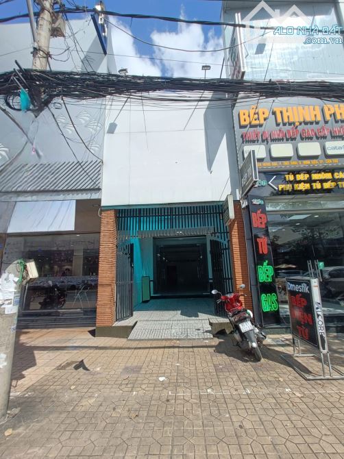 Nhà 1 Trệt 2 Lầu Mặt Tiền Trần Hưng Đạo 120m² - Cơ Hội Kinh Doanh Đa Ngành