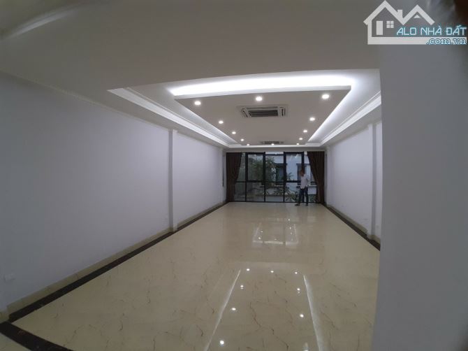 Cho thuê sàn văn phòng 60m² Nguyễn Cơ Thạch, Nam Từ Liêm - Cơ hội vàng!