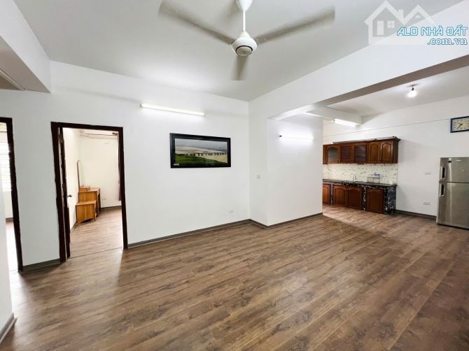 Căn hộ chung cư Thành Thái 125m² giá 14 triệu - View công viên tuyệt đẹp!