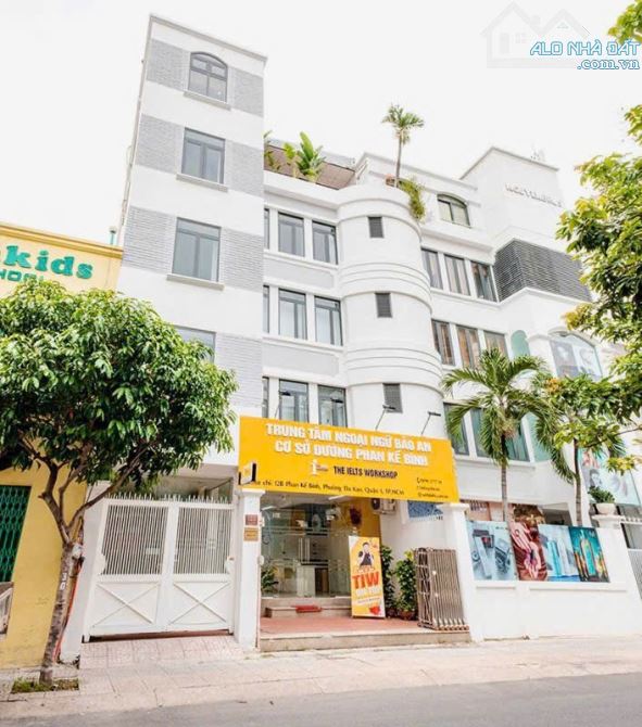 Cho thuê mặt tiền kinh doanh 500m² giá 120 triệu - Cơ hội vàng ở Quận 1!